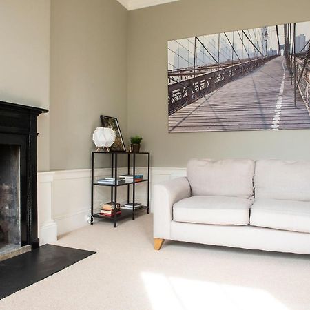 Joivy Bright & Spacious Apt In Stockbridge Edinburgh Ngoại thất bức ảnh